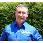 Il semble ne pas leur venir à l’idée qu’un homme ou une femme se déclarant libéral, et ce faisant ne donnant pas plus que ça de signe de folie furieuse, puisse être un humaniste sincère et apporter des idées pertinentes. C’est vraiment très dommage, car je pense que c’est chez les libéraux que se cachent les individus les plus authentiquement humains que porte cette Terre.