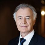 « Au premier semestre 2017, Safran a poursuivi son recentrage stratégique. Nous avons achevé la cession des activités de Sécurité et négocié les termes de l'acquisition de Zodiac Aerospace. Je suis ravi du large soutien que les actionnaires ont exprimé à l'égard de ce projet lors de l'assemblée générale qui s'est tenue le 15 juin.