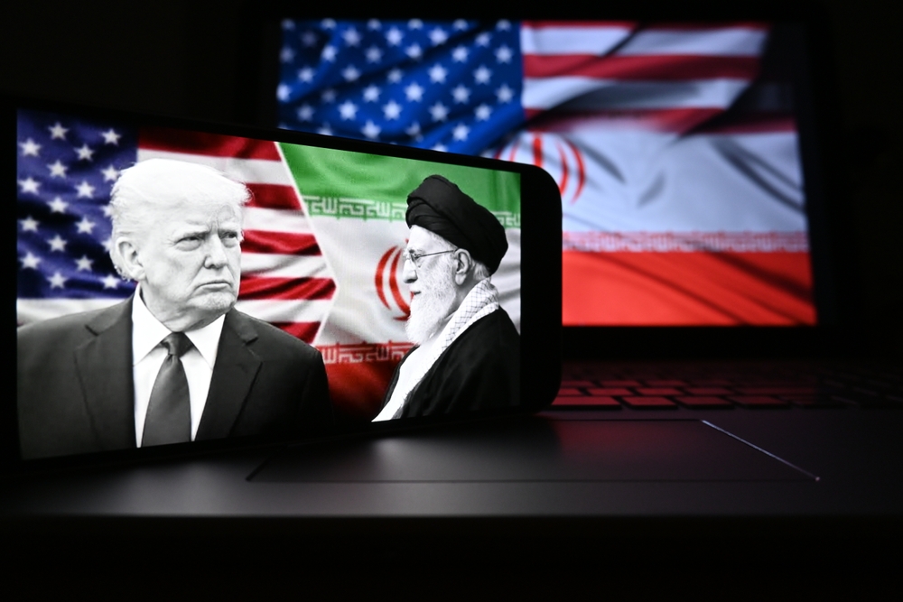 Tensions géopolitiques entre l’Iran et Washington, analyse des enjeux stratégiques au Moyen‑Orient.