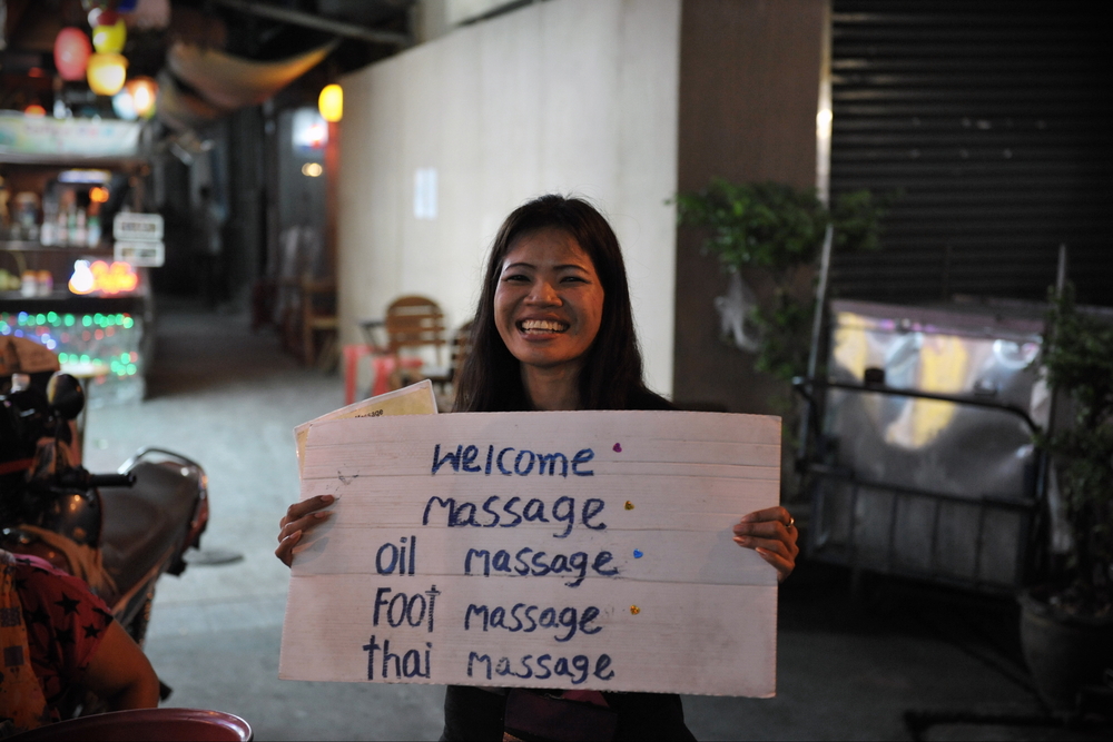 Scène urbaine en Chine représentant l’essor de l’économie du bien‑être et l’évolution des pratiques sociales.