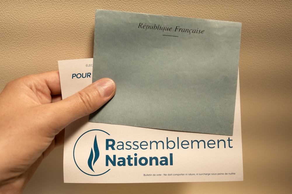 Carte électorale de la France illustrant la progression du Rassemblement national, montrant l’extension de son influence sur de nombreux territoires.
