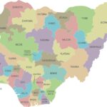 Les États‑Unis déploient une équipe militaire au Nigeria pour appuyer la lutte contre les djihadistes, dans un contexte de tensions politiques et de récits opposés.