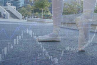 Infographie des résultats 2025 de Crédit Agricole Assurances : chiffre d’affaires record, collecte nette historique et ratio de solvabilité II à 195%.