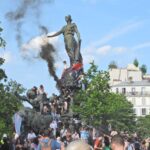 La France oscille entre dénonciation du racisme et crainte du racialisme, dans un débat marqué par l’importation du modèle américain et des concepts mal compris.