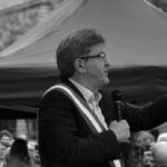 Analyse de la figure de Mélenchon entre imposture idéologique, radicalité politique et défense de la République dans un paysage démocratique en crise.