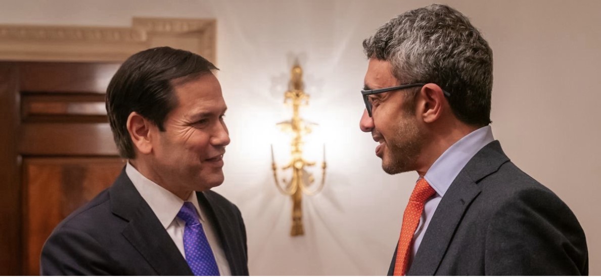 Son Altesse Cheikh Abdullah bin Zayed Al Nahyan en discussion à Washington avec le secrétaire d’État américain Marco Rubio sur les relations stratégiques EAU–États-Unis et la stabilité régionale.
