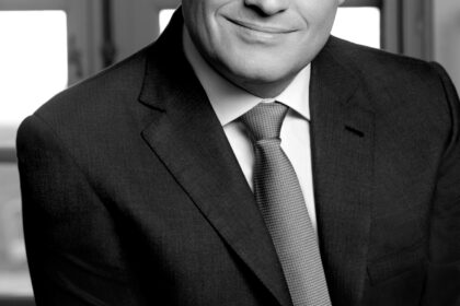 Jean‑Marc Duplaix, nouveau CEO de Kering Jewelry, illustrant la stratégie du groupe pour structurer et accélérer son activité joaillière