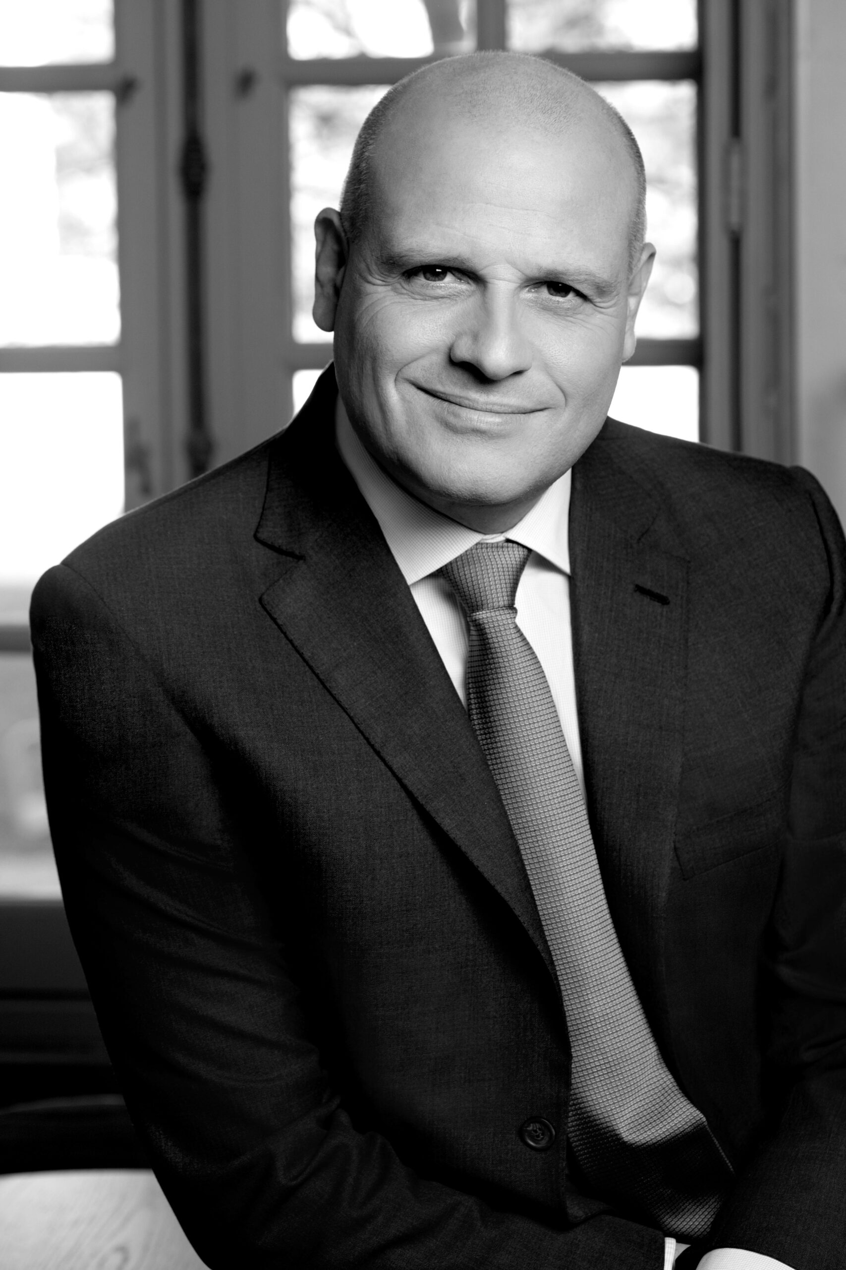 Jean‑Marc Duplaix, nouveau CEO de Kering Jewelry, illustrant la stratégie du groupe pour structurer et accélérer son activité joaillière