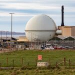 Schéma ou carte illustrant la surveillance mondiale des essais nucléaires, montrant les zones de détection sismique et les sites d’essais des grandes puissances.