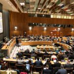 Carte du monde indiquant les États possédant l’arme nucléaire et ceux engagés dans des programmes sensibles, illustrant les dynamiques actuelles de prolifération.