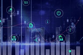 Carte du monde mettant en évidence les États-Unis, la Russie, la Chine, la France et le Royaume-Uni, reconnus comme puissances nucléaires légitimes selon le TNP.
