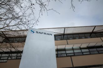 Graphique montrant la croissance du chiffre d’affaires de Safran au premier trimestre 2026, portée par les moteurs civils LEAP et les services.