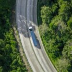 Illustration du partenariat entre BNP Paribas et le Groupe BEI portant le portefeuille garanti InvestEU à 325 millions d’euros pour soutenir l’innovation et la durabilité en Europe.