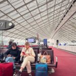 Carte de France montrant la baisse des réservations pour les vacances de printemps 2026, notamment dans les départements du sud.