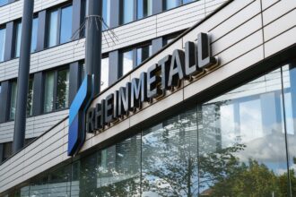 Visuel de Rheinmetall et Destinus annonçant leur coentreprise dédiée aux missiles de croisière et systèmes balistiques en Europe.