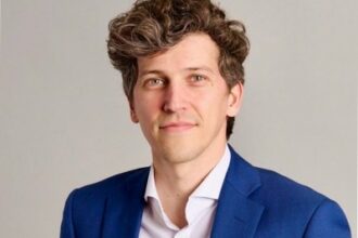 Portrait professionnel de Thibaut Mortelecq, nouveau Directeur du Développement d’Altaroc, acteur européen du Private Equity.