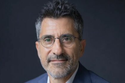 Portrait de Matteo Colangeli, nouveau directeur général du financement et du développement des PME à la BERD, expert du développement économique et des Balkans occidentaux.