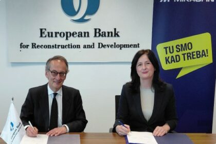 Représentants de la BERD et de Mikrofin lors de l’annonce du prêt de 4 millions d’euros destiné aux entreprises dirigées par des femmes en Bosnie-Herzégovine