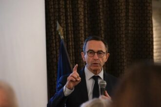 Bruno Retailleau lors d’une intervention publique, après sa désignation comme candidat des Républicains pour l’élection présidentielle de 2027.