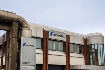 JPMorgan voit un point d’entrée stratégique sur Rheinmetall, Hensoldt et Renk, malgré un repli de 36 % du secteur de la défense allemande.