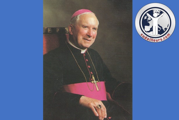 Portrait de Marcel Lefebvre, fondateur de la FSSPX, défenseur de la messe tridentine et figure centrale du catholicisme traditionaliste contemporain.