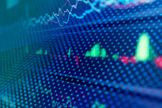 Illustration des nouveaux ETF UCITS pondérés par le PIB lancés par Amundi, reflétant l’empreinte économique mondiale et une allocation géographique plus équilibrée.