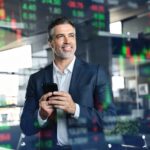 Graphique illustrant les options d’investissement en 2026 : immobilier, ETF, obligations et comptes à terme pour un capital de 50 000 euros.