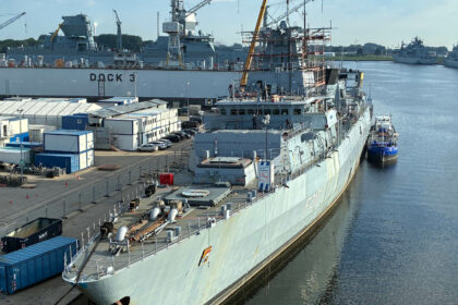 Rheinmetall, frégate Bayern, F123, Marine allemande, modernisation navale, Wilhelmshaven, Neue Jadewerft, défense navale.
