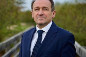 Tribune de Philippe Moreau : la présidentielle 2027 relance l’injustice sociale en ciblant les retraités et appelle à un véritable courage politique.