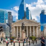 Siège de la Banque d'Angleterre à Londres pour la décision sur le taux directeur à 3,75 %.
