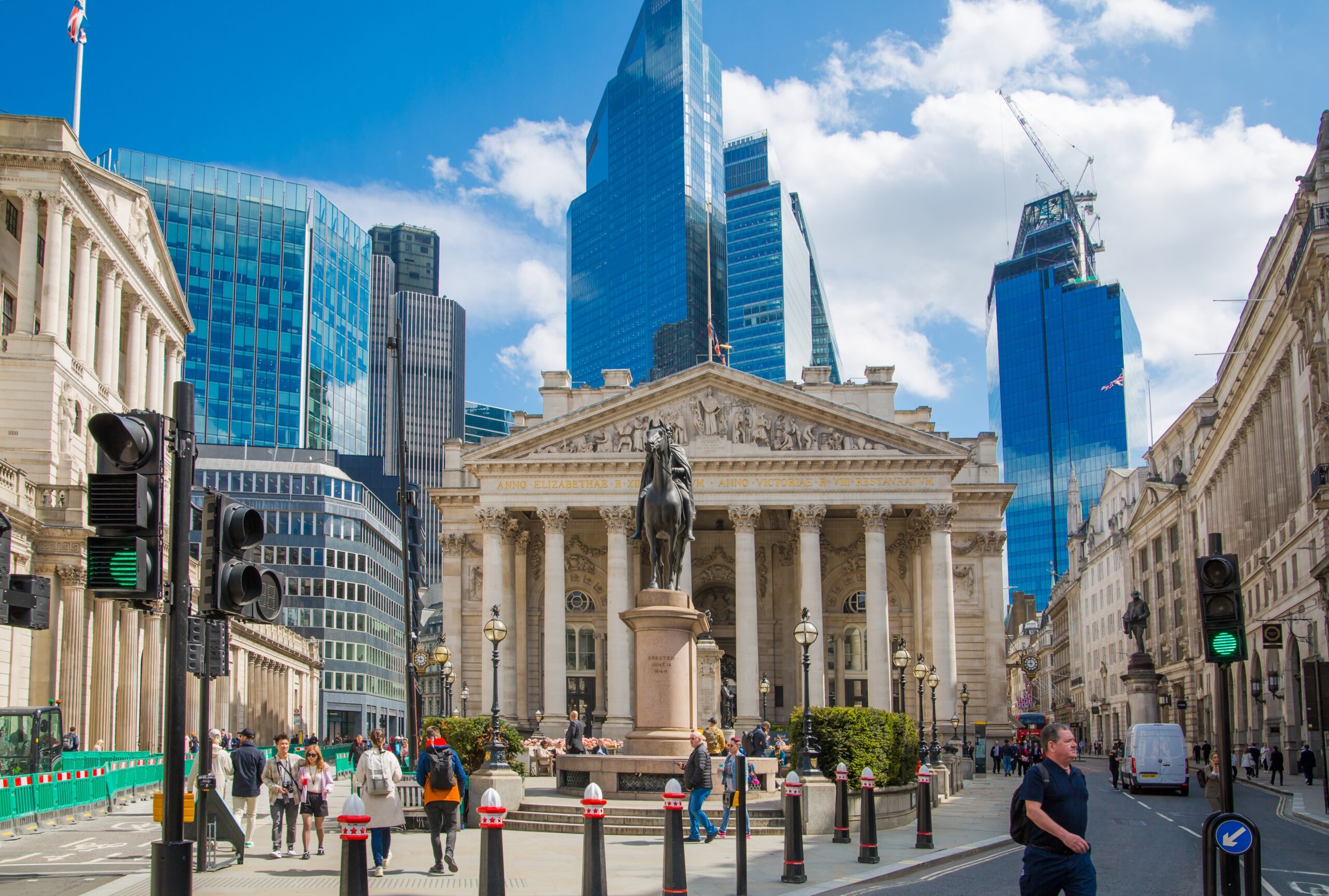 Siège de la Banque d'Angleterre à Londres pour la décision sur le taux directeur à 3,75 %.