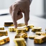 Le prix de l’or ne se limite pas au cours spot : or physique, or papier, prime, géopolitique et banques centrales déterminent sa vraie valeur.