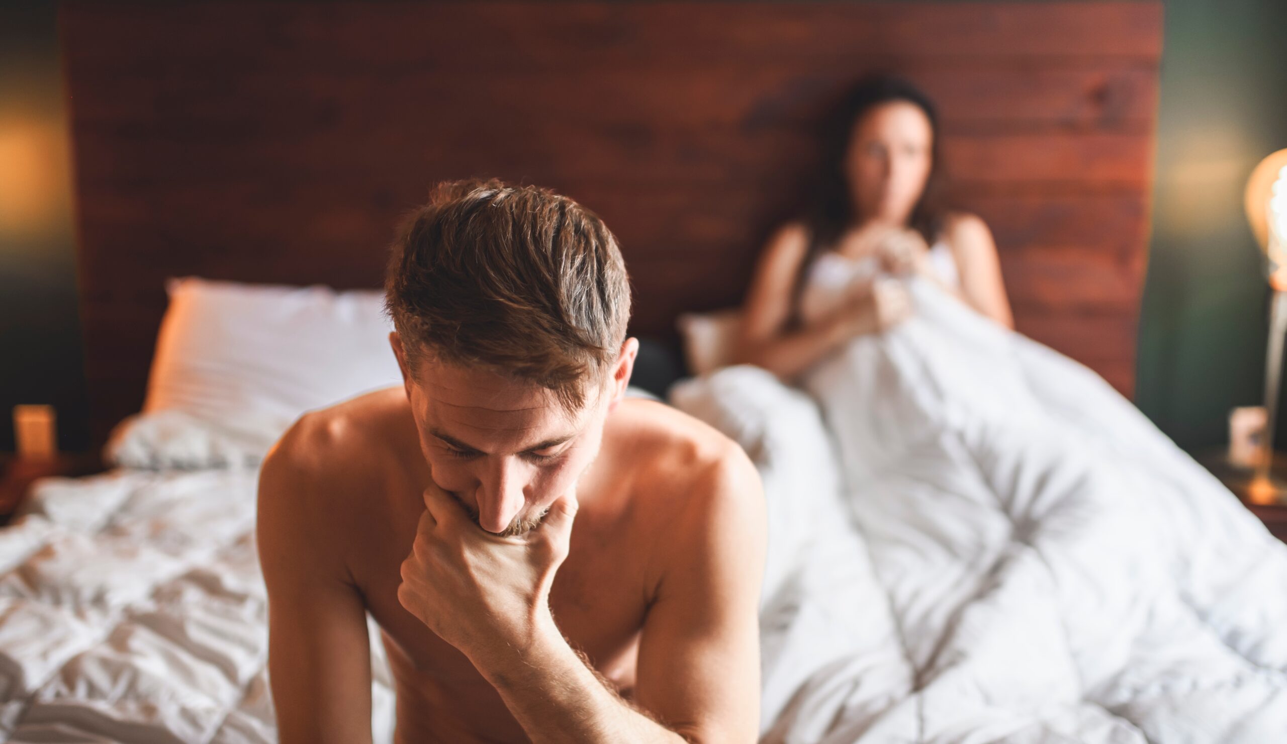 Comment comprendre le manque de disponibilité intime dans le couple ? Entre charge mentale, rythme émotionnel et dialogue, l’équilibre devient essentiel.