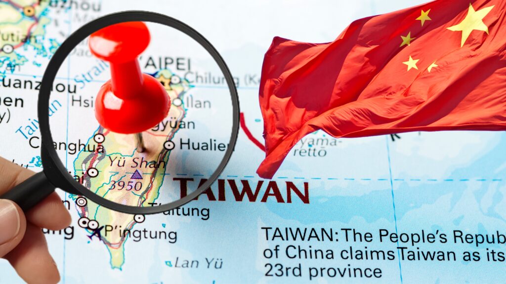 Le général Serge Cholley analyse les préparatifs militaires de la Chine contre Taïwan et décrypte les scénarios possibles d’escalade dans le détroit.