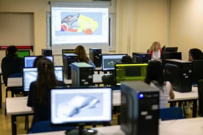 Fournitures, tech, mode, assurance : les produits stars de la rentrée 2026 révèlent les nouvelles priorités des familles entre budget, utilité et durabilité.