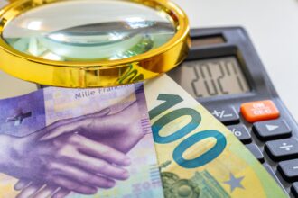 Budget 2027 et prix du pétrole : comment la hausse du baril menace les finances publiques