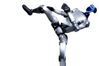 Robots humanoïdes : le syndrome de précaution va-t-il couler l’industrie européenne ?