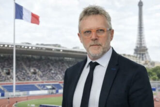 Daniel Zielinski Délégué Ministériel à la Francophonie Sportive Inspecteur Général de l’Education du Sport et de la Recherche Haut Fonctionnaire à la langue française
