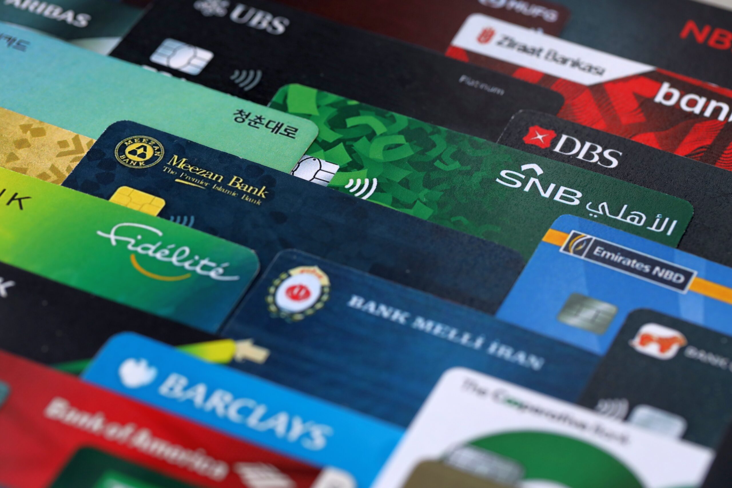 Visa, Mastercard, Euro numérique : La face cachée de notre souveraineté monétaire.