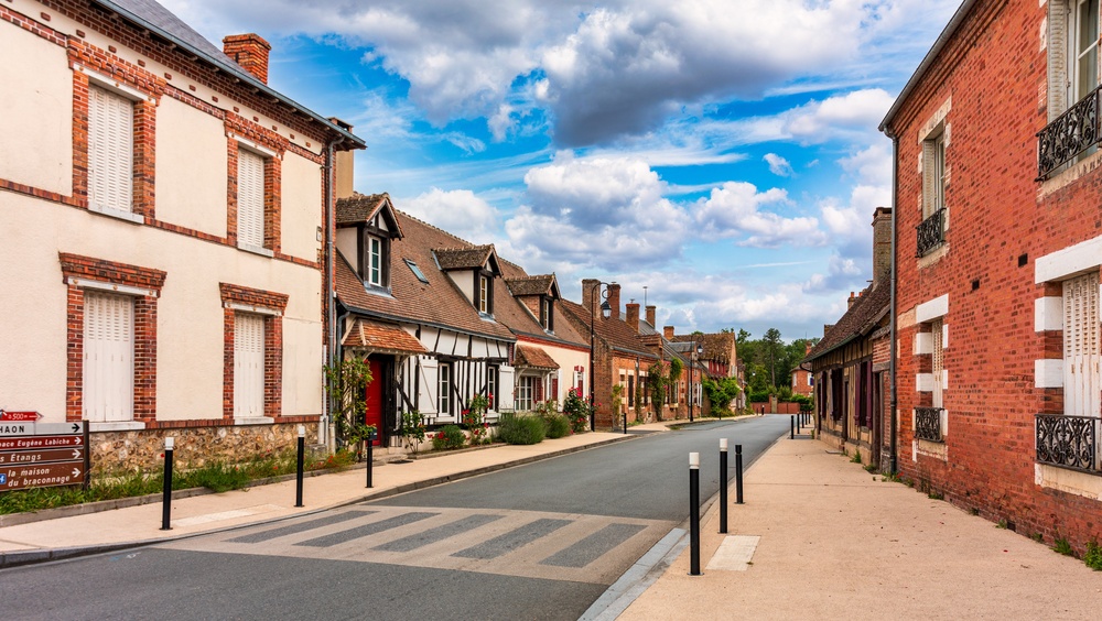 Déclin démographique rural : quand l'État abandonne les territoires