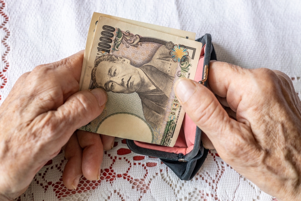 Japon : l'incroyable volte-face du géant de la retraite