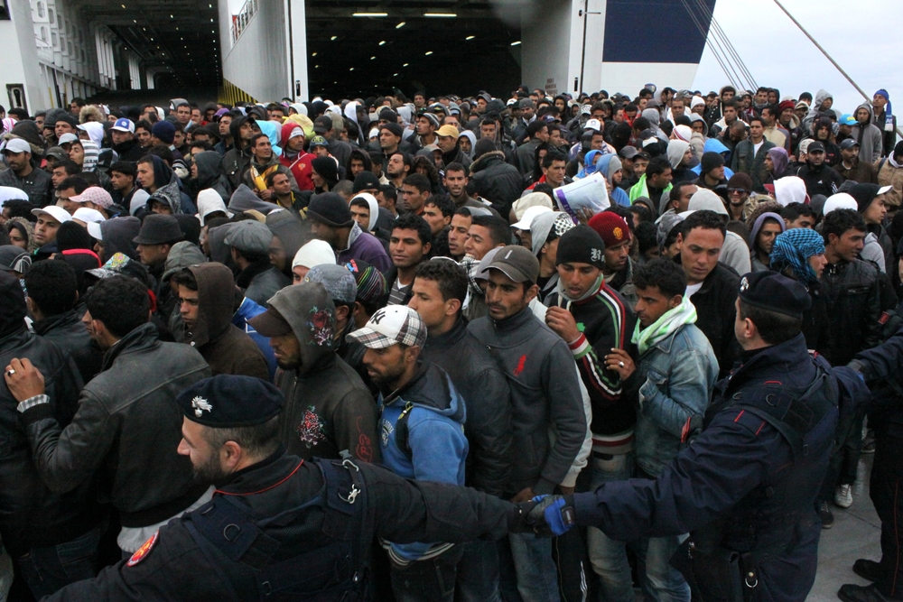 Le Rwanda prêt à accueillir les migrants venus d'Europe : calcul stratégique ou mirage géopolitique ?