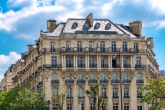 Luxe, pillage et restitution : où part réellement l'argent des biens mal acquis ?