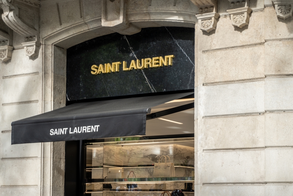 Séisme chez Saint Laurent : le départ d’Anthony Vaccarello marque la fin d’une époque pour Kering