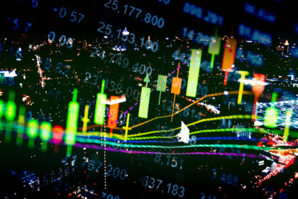 Taux vertigineux, croissance en berne : la dette piège les États
